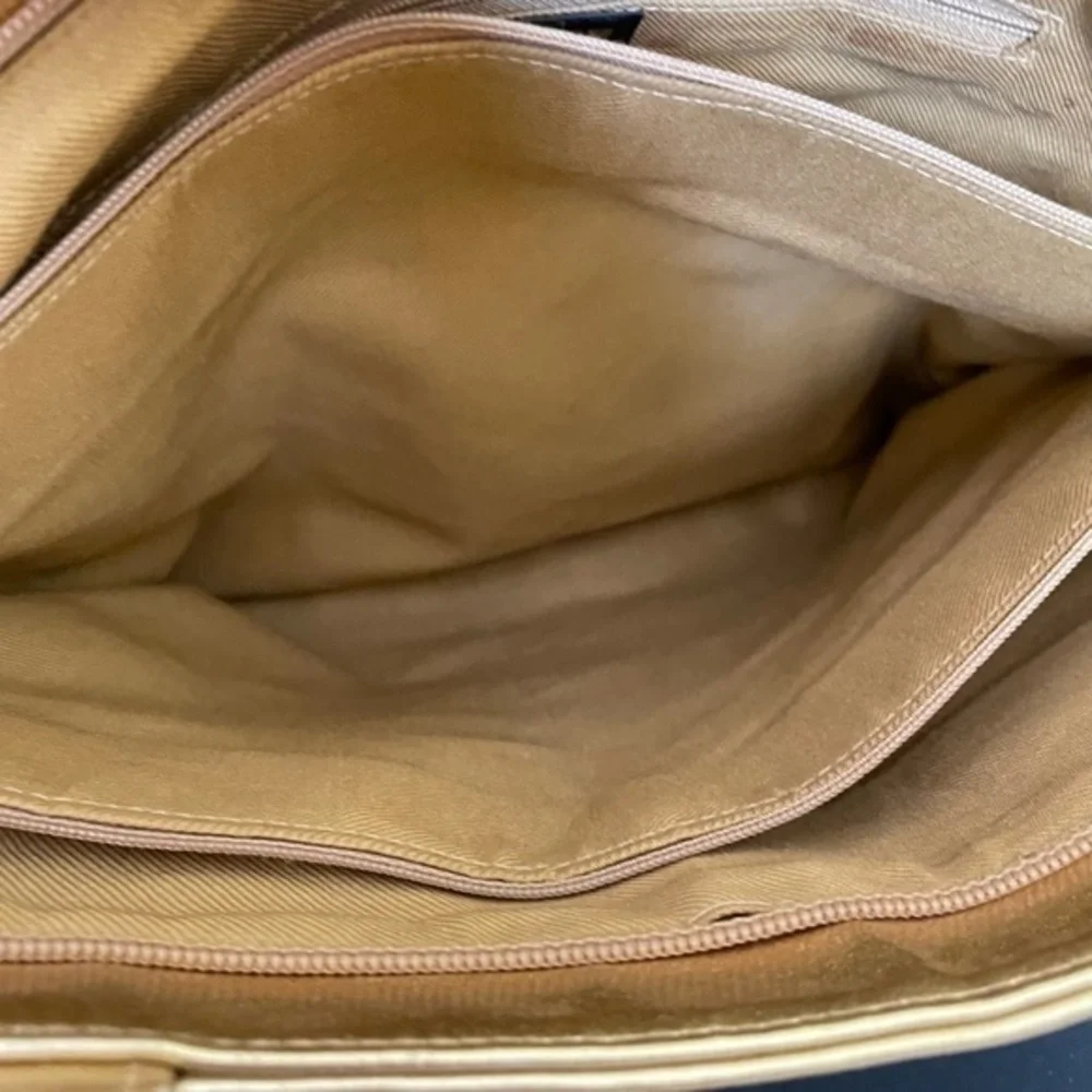 1990s BH Smith Gold Quilted Faux Leather Shoulder Bag Vintage Shopper Tote Purse